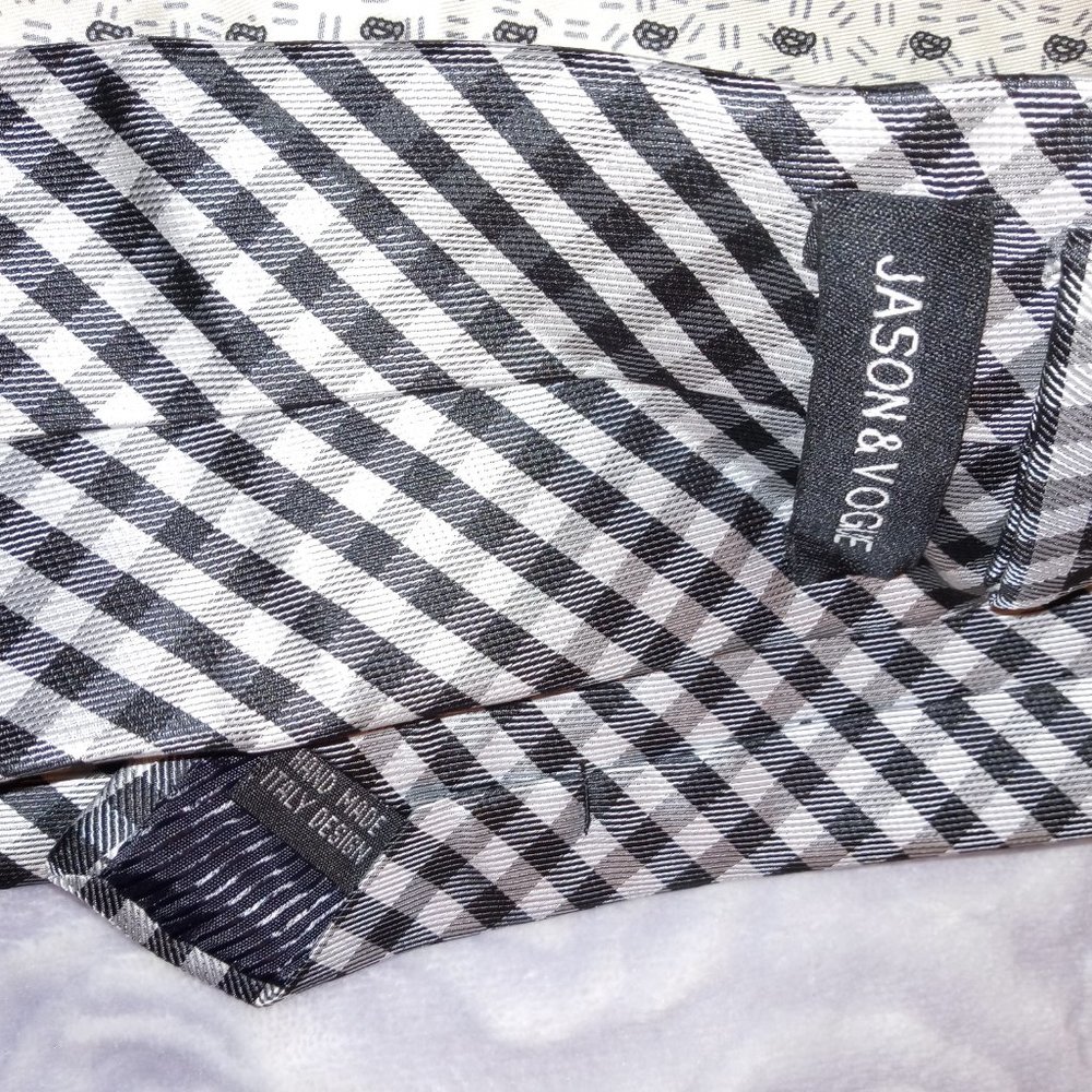 Bundle of 3 Men's Neckties - Picture 3 of 6